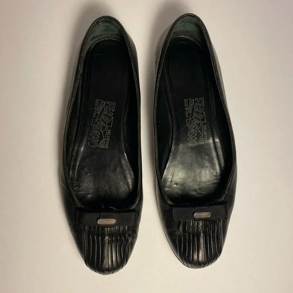 Salvatore Ferragamo leather flats - Picture 6 of 10